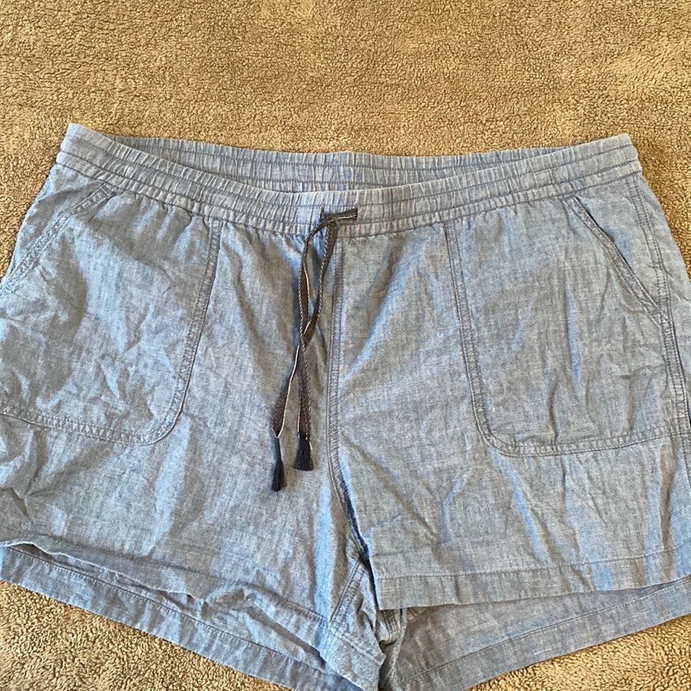J.Crew Line Shorts - Picture 2 of 3